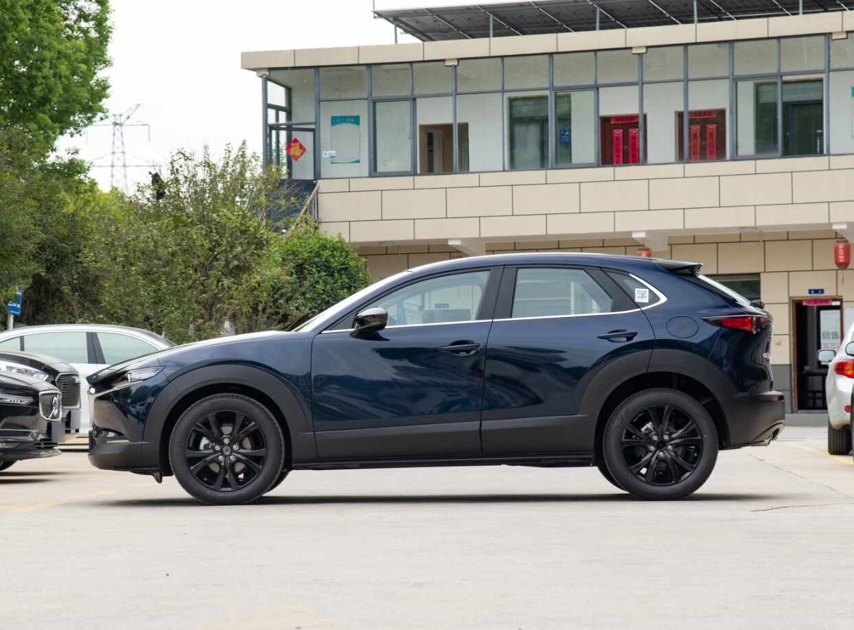 馬自達(dá)CX-30